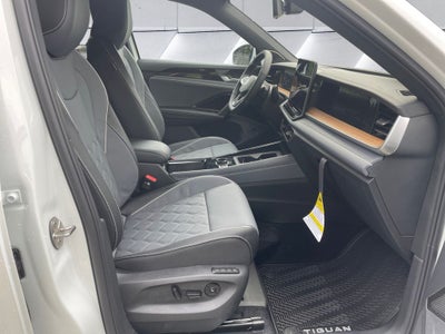 2026 Volkswagen Tiguan 2.0T SEL R-Line Turbo
