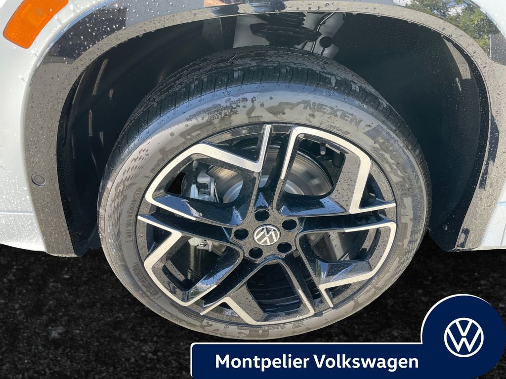 2026 Volkswagen Tiguan 2.0T SEL R-Line