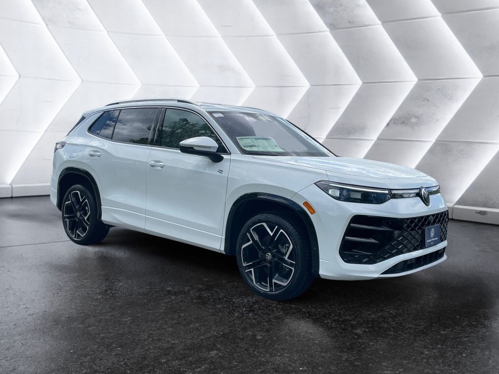2026 Volkswagen Tiguan 2.0T SEL R-Line Turbo