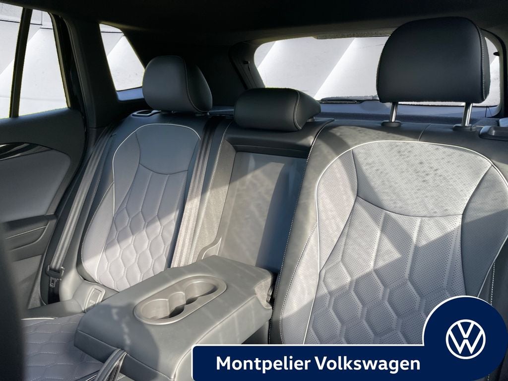 2026 Volkswagen Tiguan 2.0T SEL R-Line