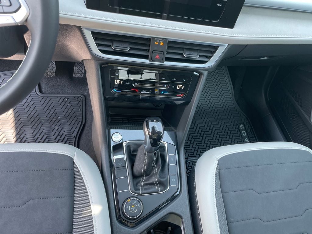 2026 Volkswagen Taos 1.5T SE