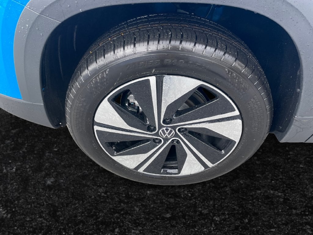 2027 Volkswagen Taos 1.5T SE