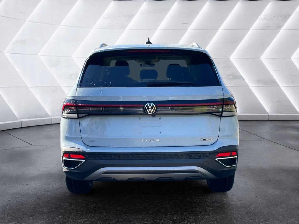 2027 Volkswagen Taos 1.5T SE