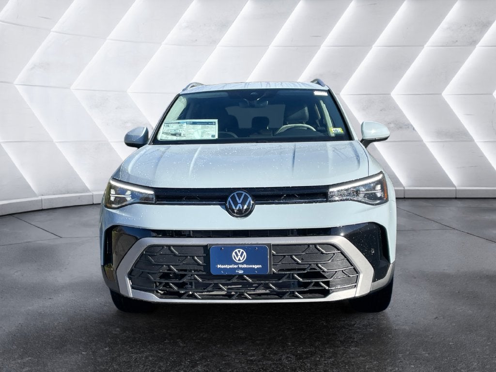 2027 Volkswagen Taos 1.5T SE