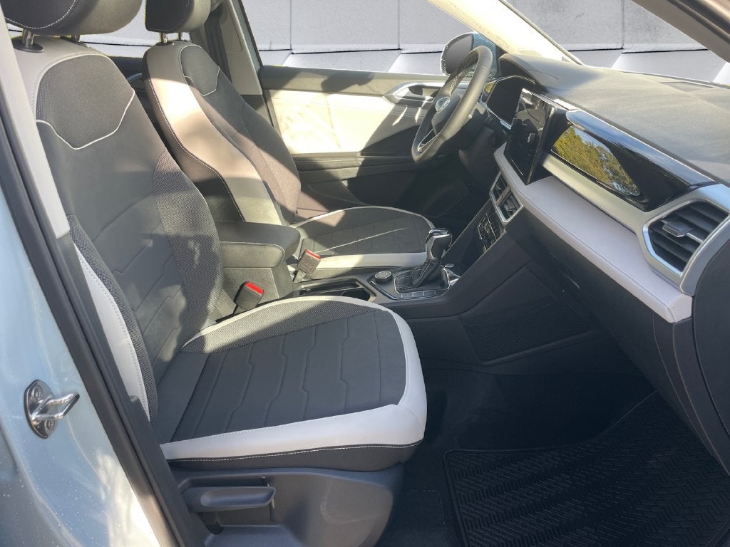 2027 Volkswagen Taos 1.5T SE