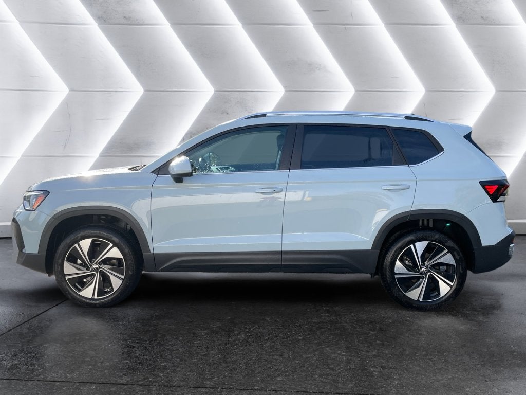 2027 Volkswagen Taos 1.5T SE