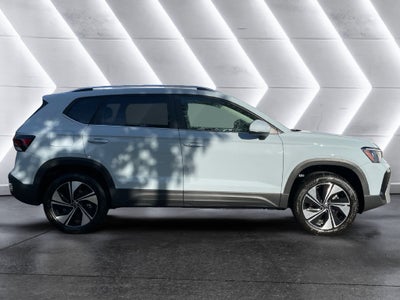2027 Volkswagen Taos 1.5T SE