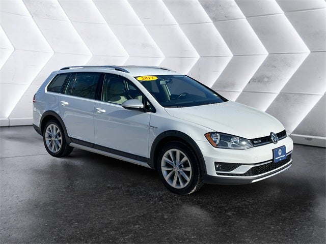 2017 Volkswagen Golf Alltrack 4Motion