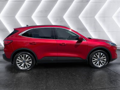 2022 Ford Escape Titanium