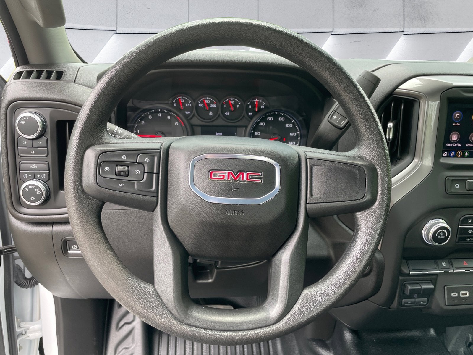 2025 GMC Sierra 2500 HD Pro