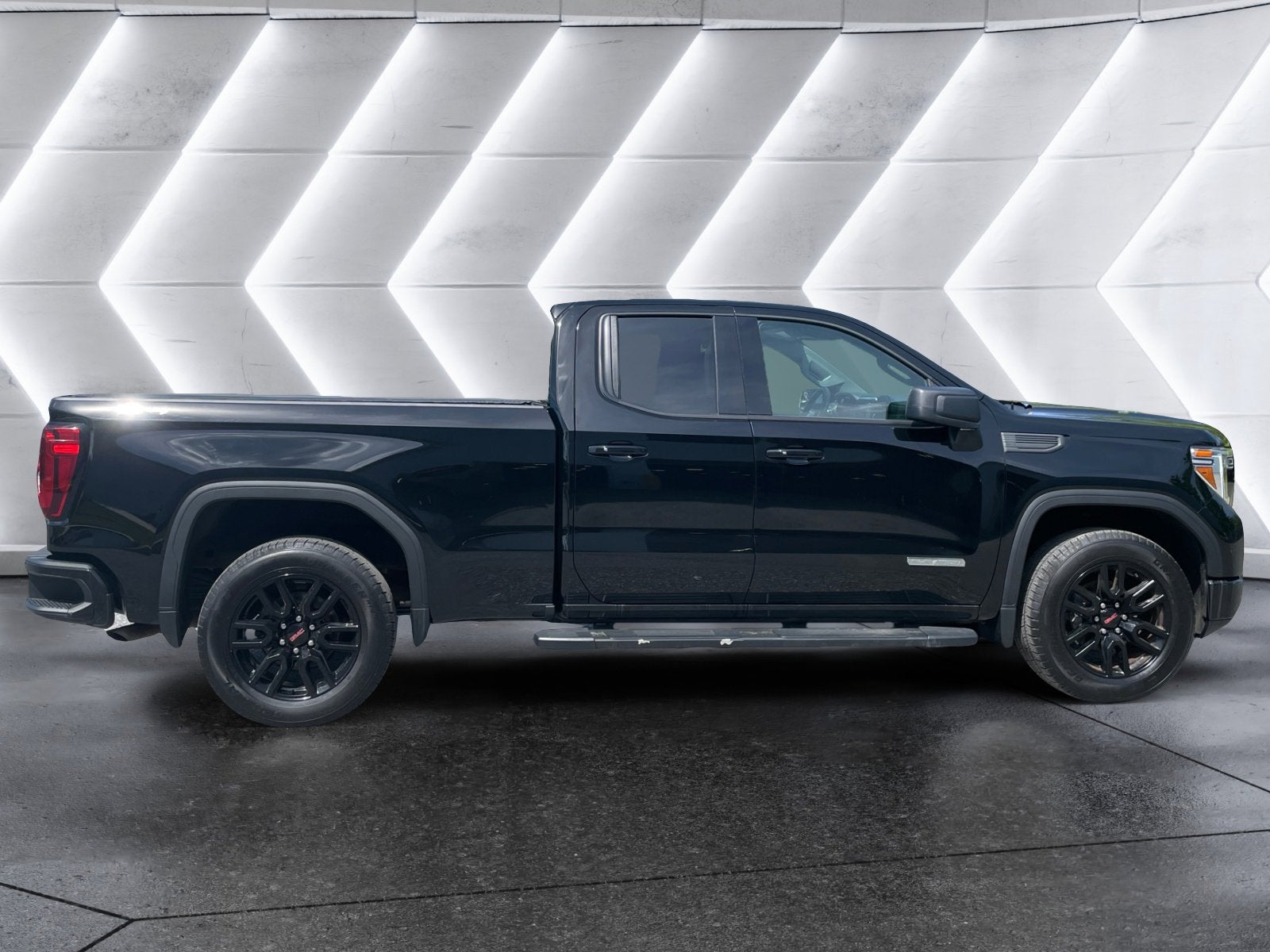 2022 GMC Sierra 1500 Limited Elevation