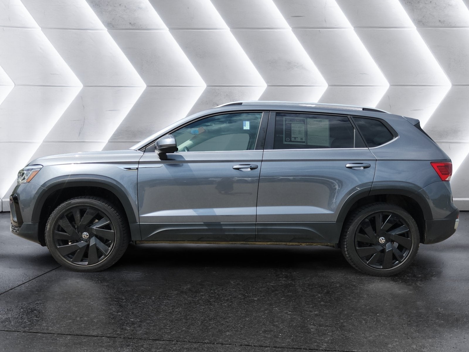 2024 Volkswagen Taos SEL