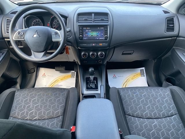 2025 Mitsubishi Outlander Sport Base