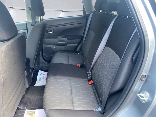 2025 Mitsubishi Outlander Sport Base