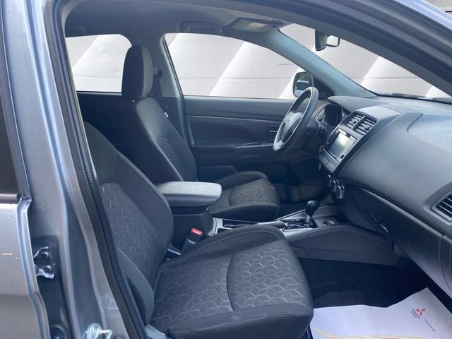 2025 Mitsubishi Outlander Sport Base