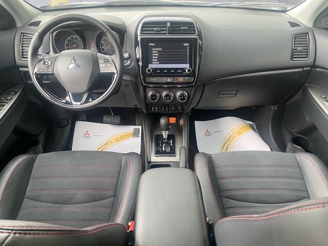2025 Mitsubishi Outlander Sport Base