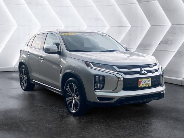 2025 Mitsubishi Outlander Sport Base