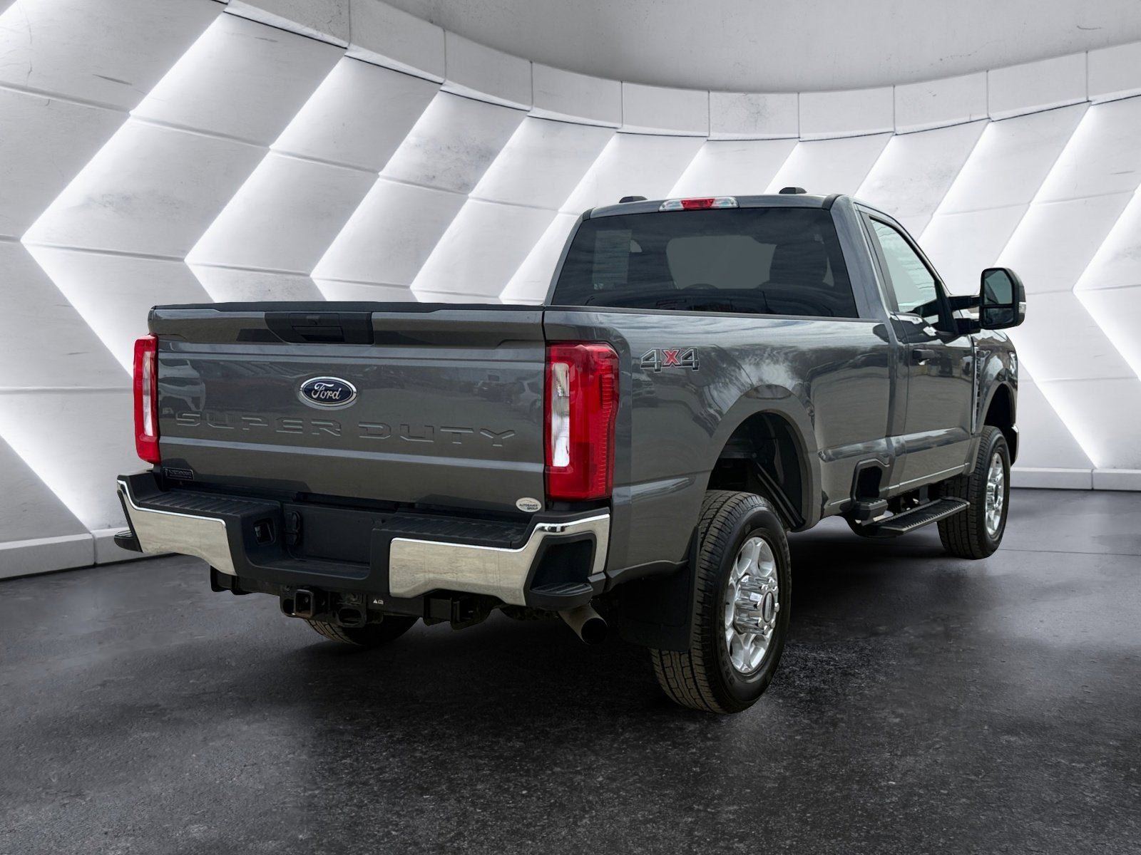 2025 Ford Super Duty F-250 SRW XLT