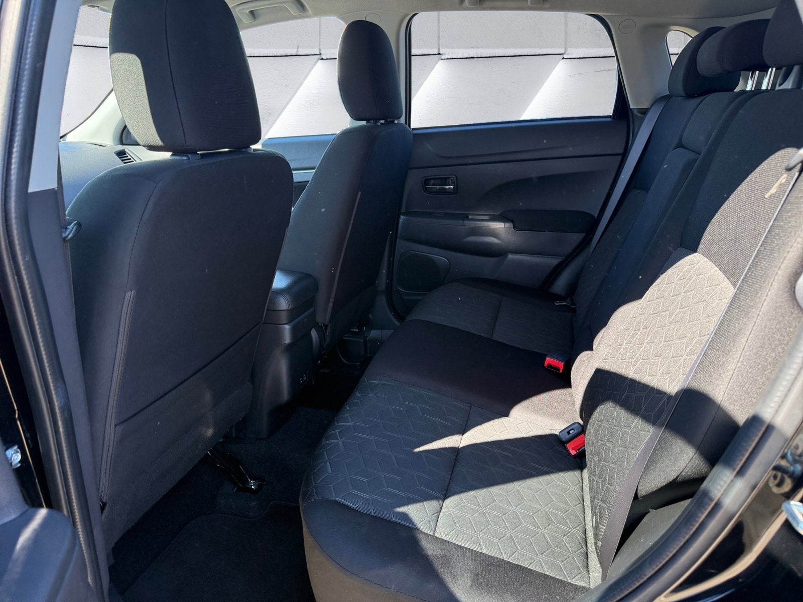 2025 Mitsubishi Outlander Sport 2.0 LE