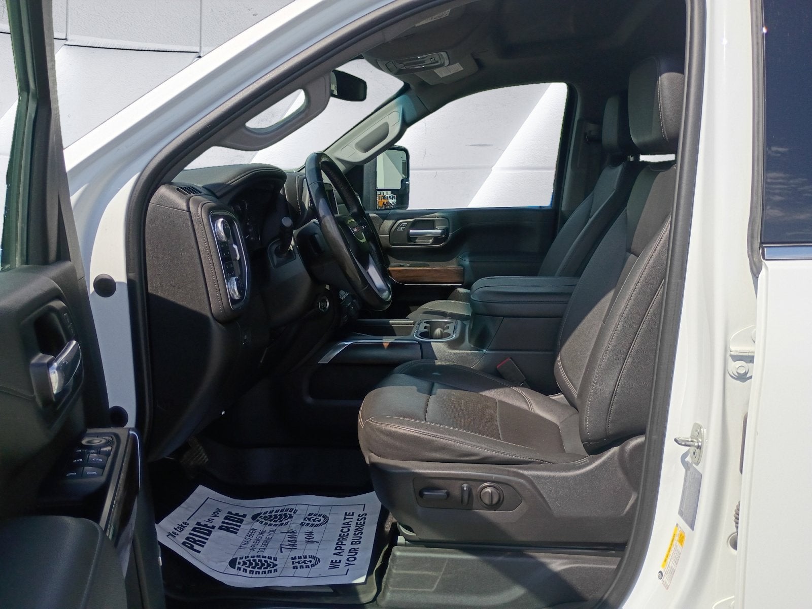 2023 GMC Sierra 2500HD SLT