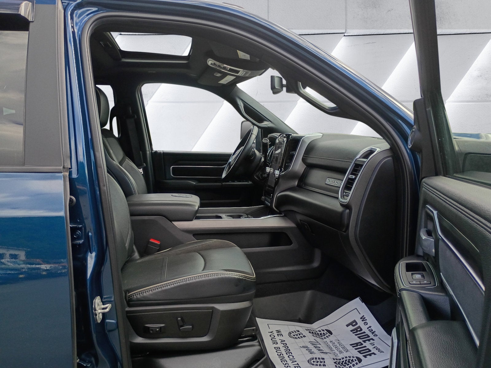2024 RAM 3500 Laramie