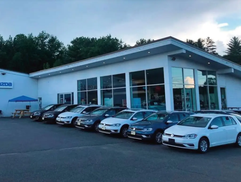 dealership exterior Montpelier Volkswagen in Berlin VT